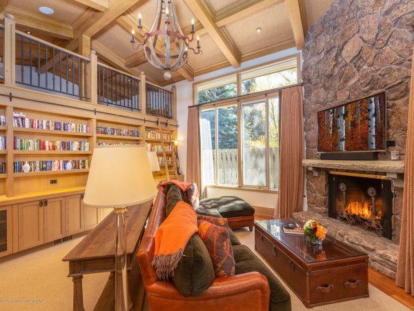 Aspen Home 987580