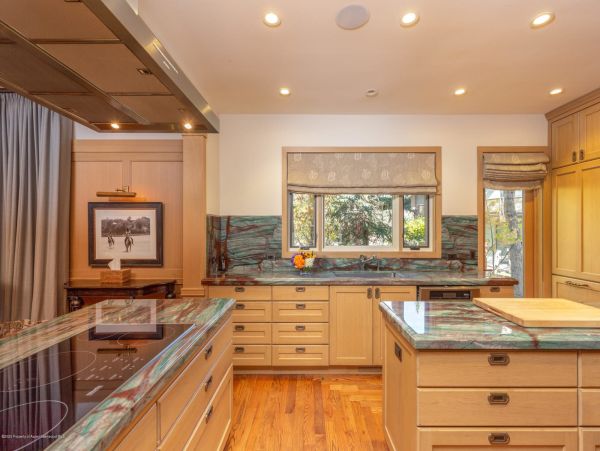 Aspen Home 987580