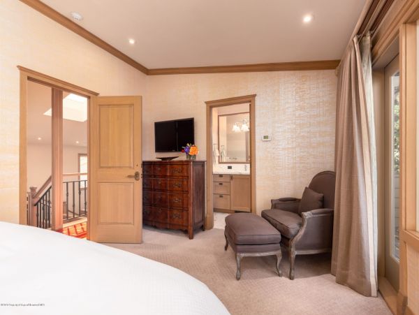 Aspen Home 987580
