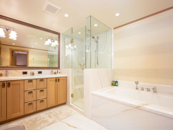 Aspen Home 987580