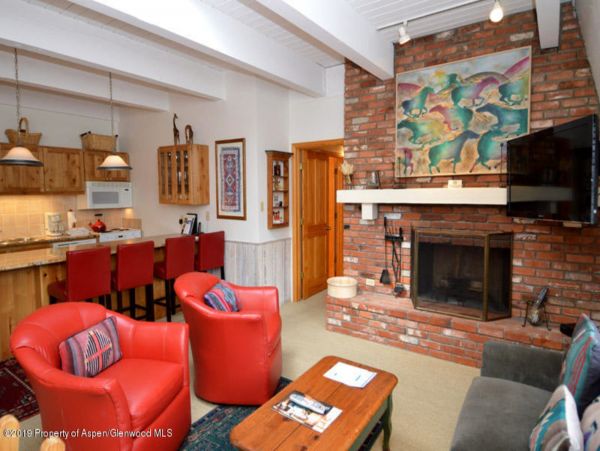 Aspen Home 987581