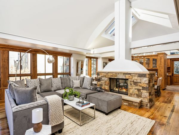 Aspen Home 987582