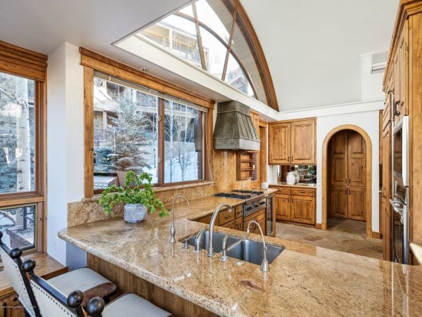 Aspen Home 987582