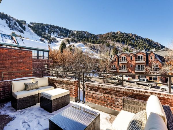 Aspen Home 987582