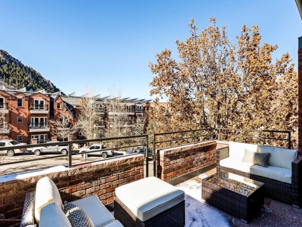 Aspen Home 987582