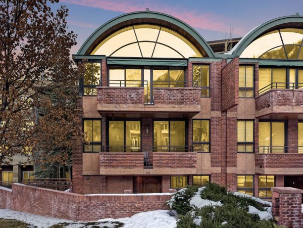 Aspen Home 987582