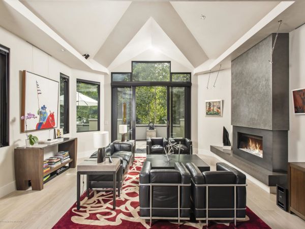 Aspen Home 987584