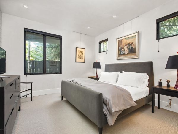 Aspen Home 987584