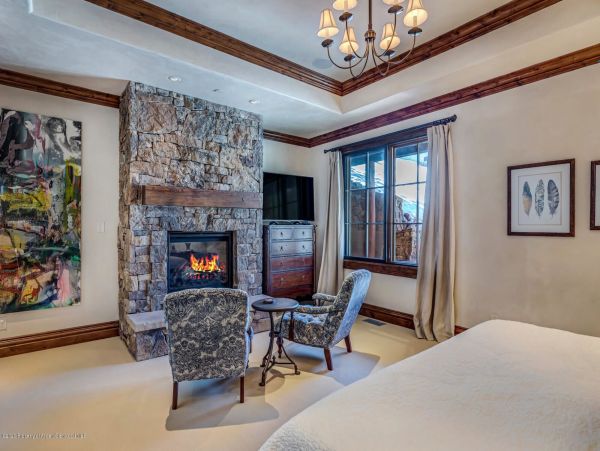 Aspen Home 987586