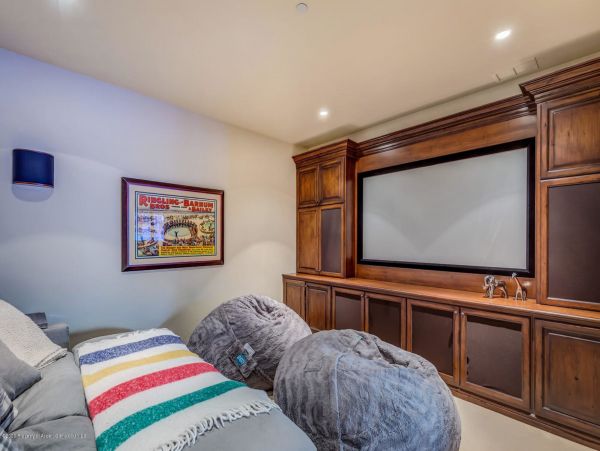 Aspen Home 987586