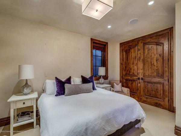 Aspen Home 987586