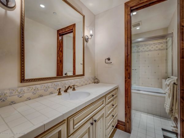 Aspen Home 987586