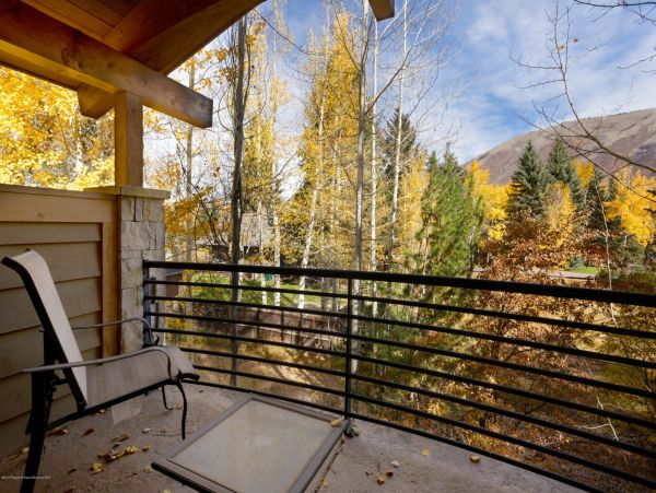 Aspen Home 987588