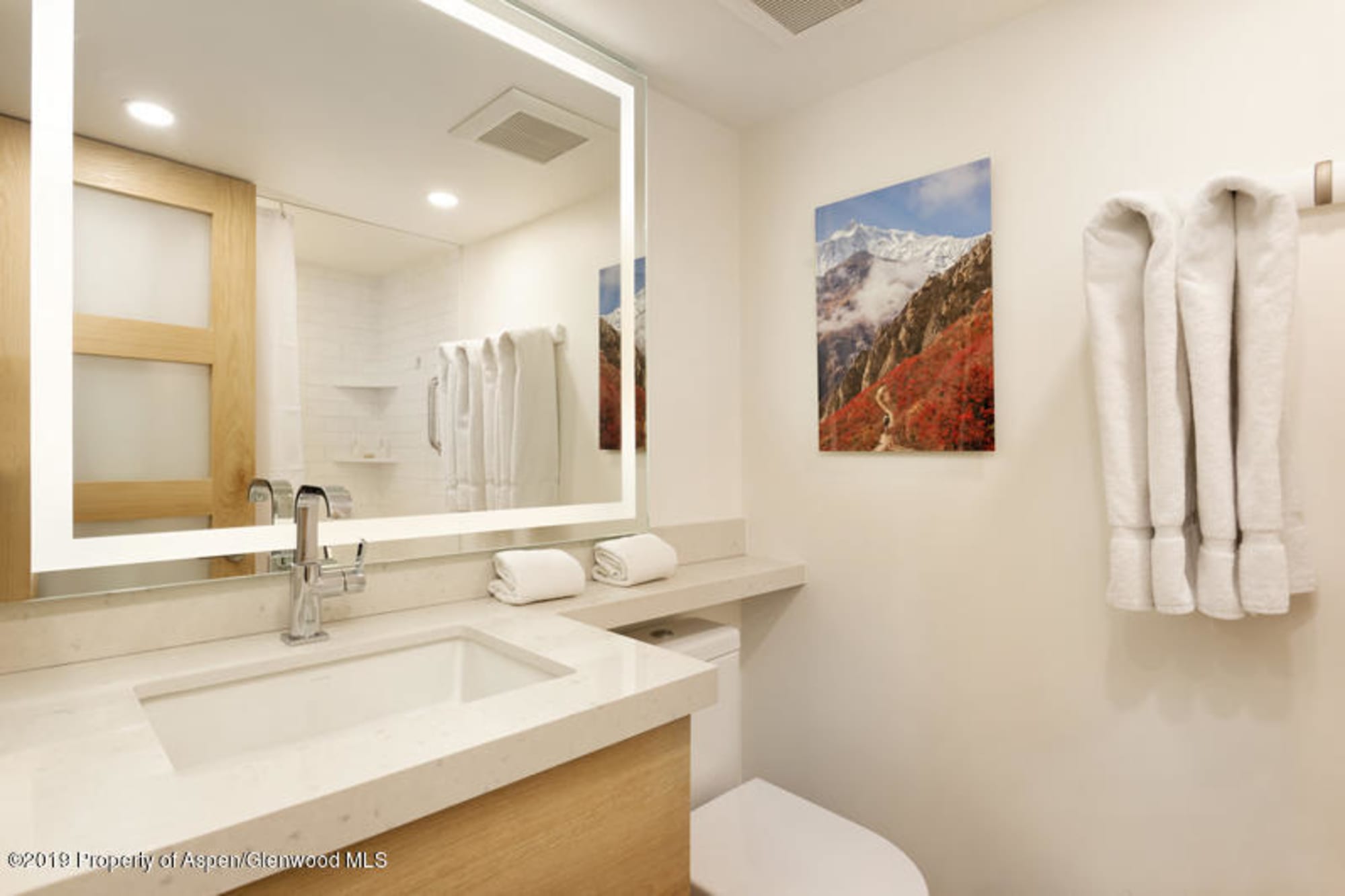 Aspen Home 987591