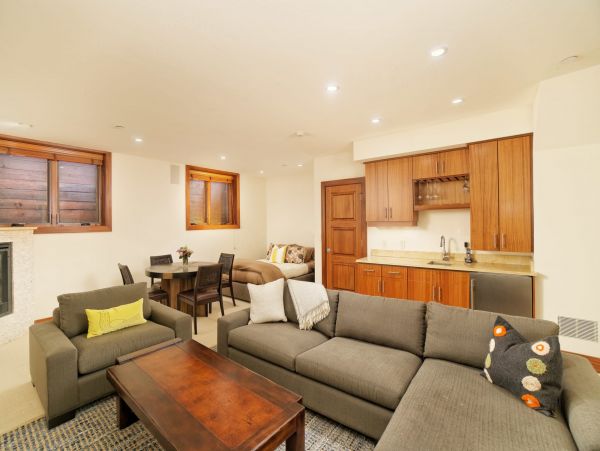 Luxury Aspen Four Bedroom Residence