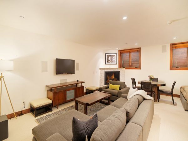 Luxury Aspen Four Bedroom Residence