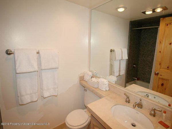 Aspen Home 987593