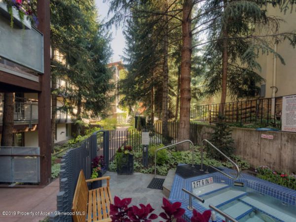 Aspen Home 987596