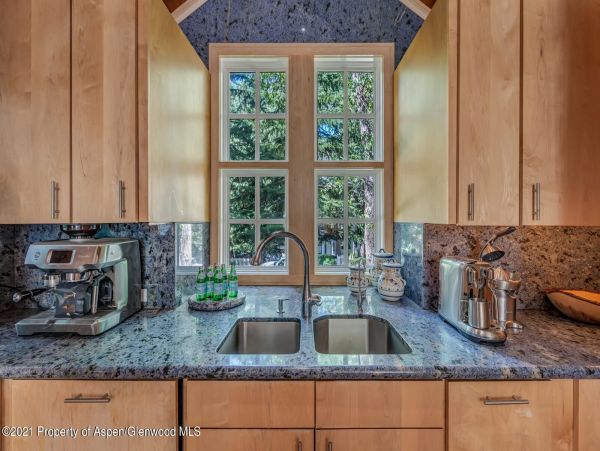 Aspen Home 987597