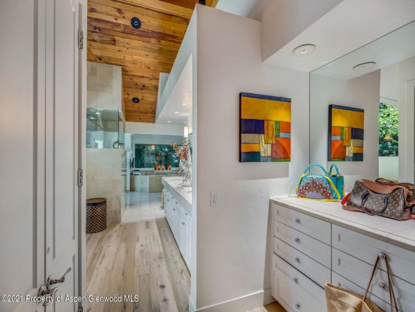Aspen Home 987597