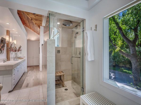 Aspen Home 987597