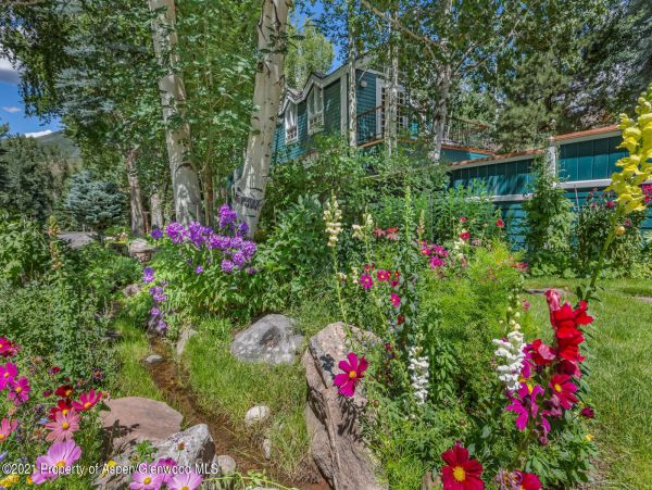 Aspen Home 987597