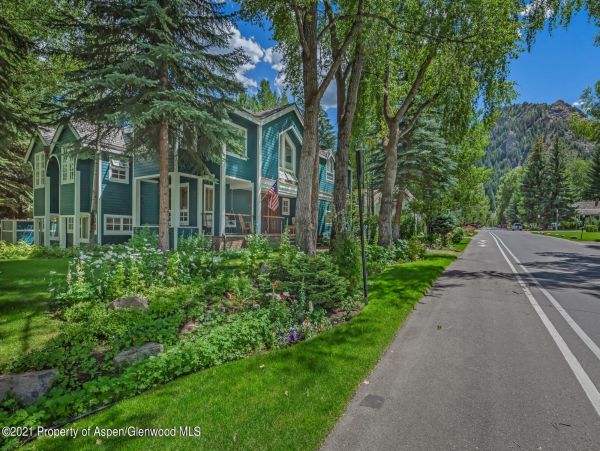 Aspen Home 987597
