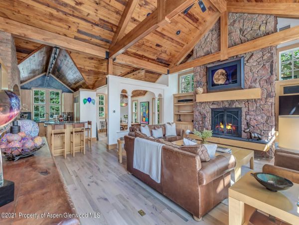 Aspen Home 987597