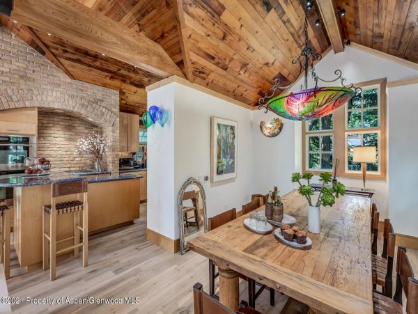 Aspen Home 987597