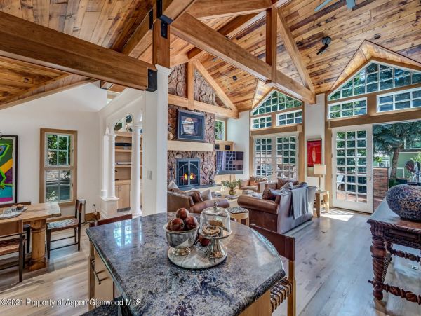 Aspen Home 987597