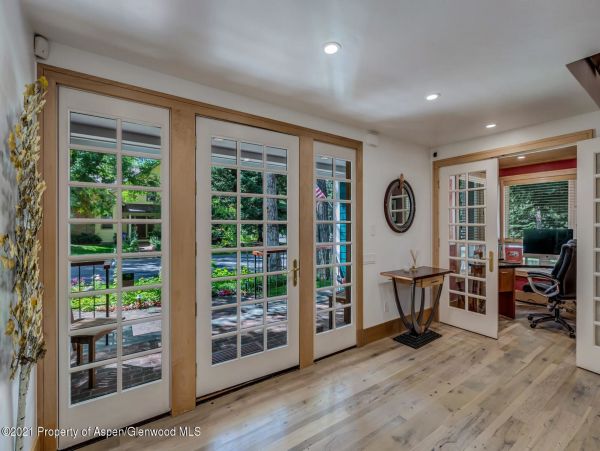Aspen Home 987597