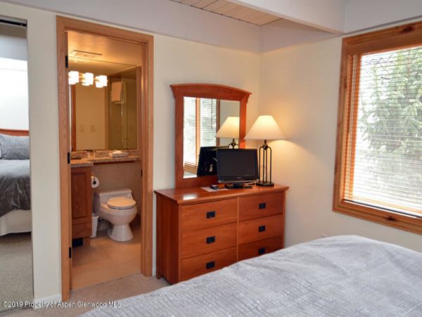 Aspen Home 987602
