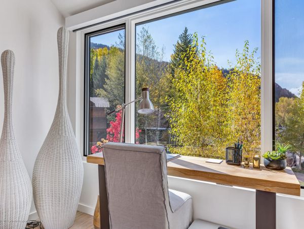 Aspen Home 987603