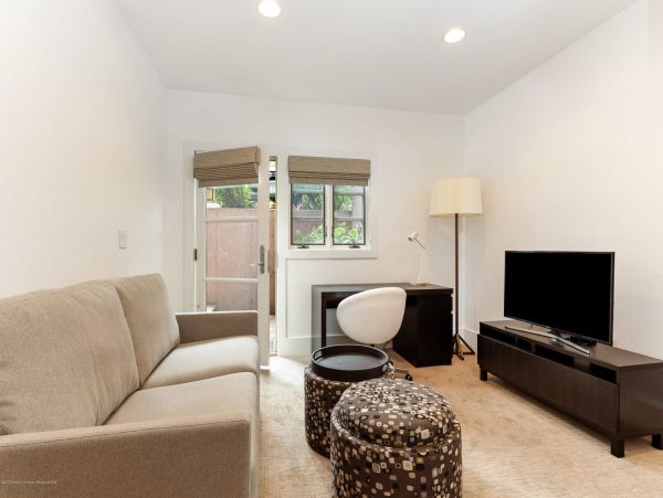 Aspen Home 987604