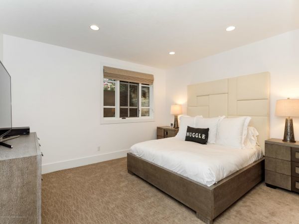 Aspen Home 987604