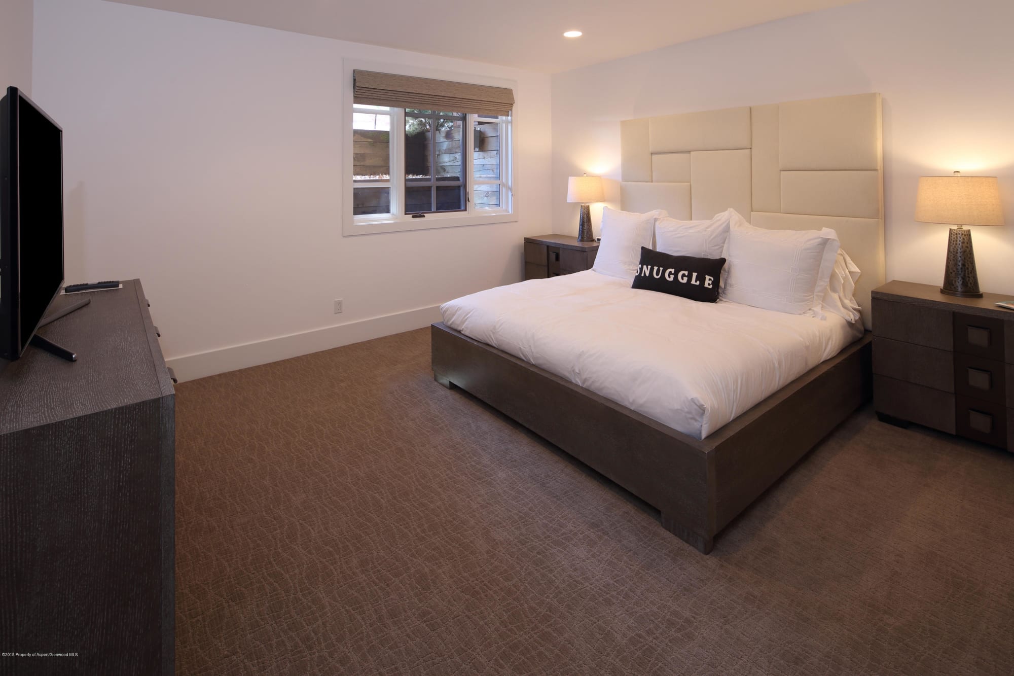 Aspen Home 987604