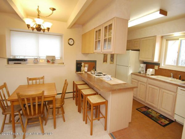 Aspen Home 987605