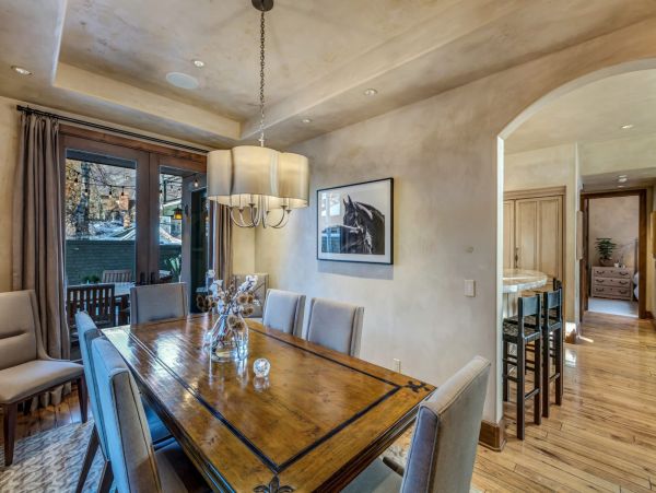 Aspen Home 987606