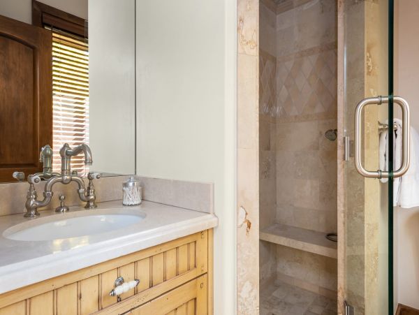 Aspen Home 987606