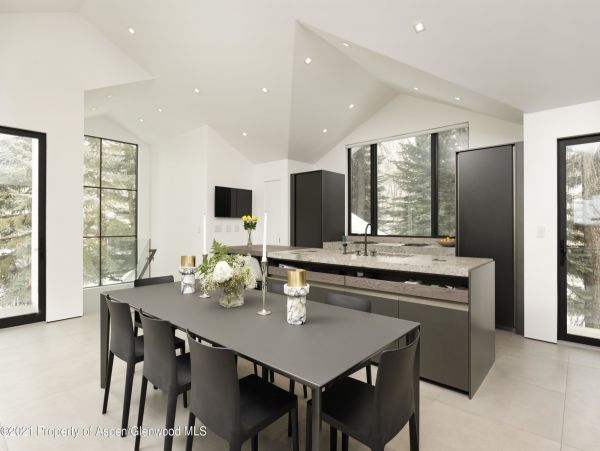 Aspen Home 987608