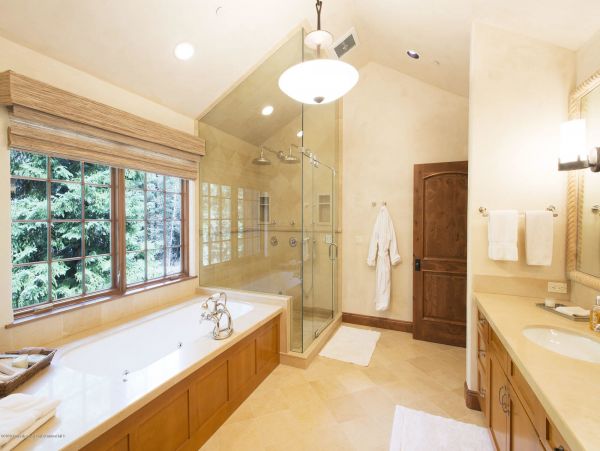 Aspen Home 987610