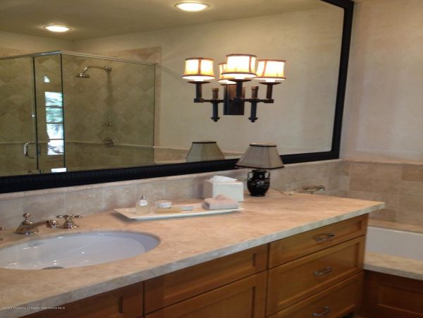 Aspen Home 987610