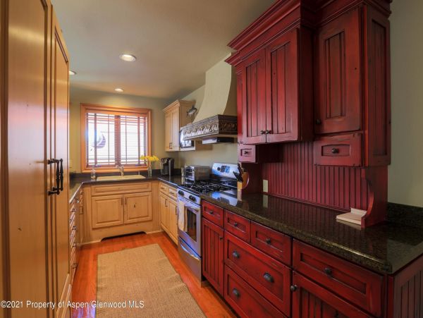 Aspen Home 987612