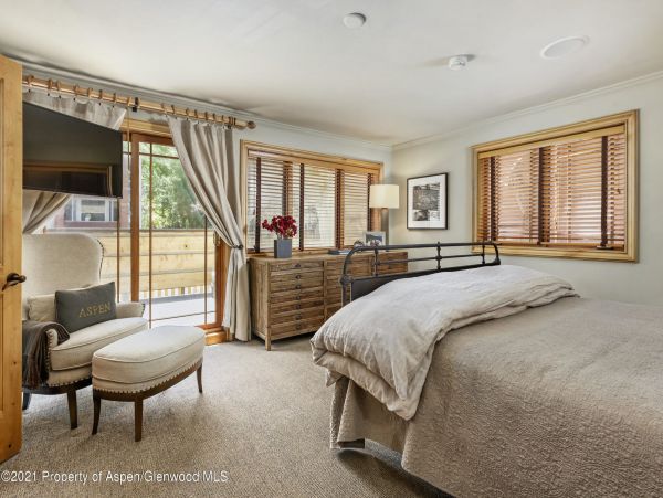 Aspen Home 987612