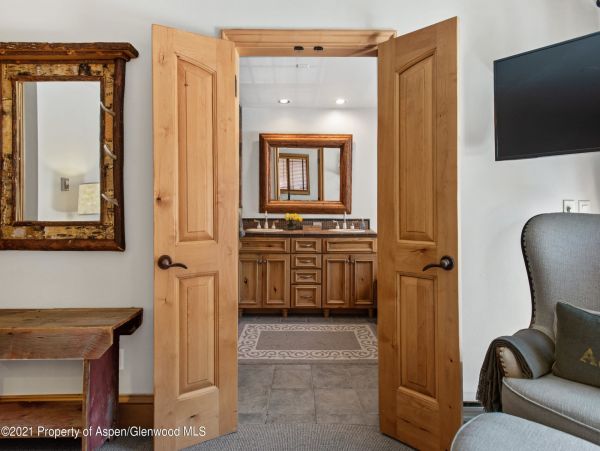 Aspen Home 987612