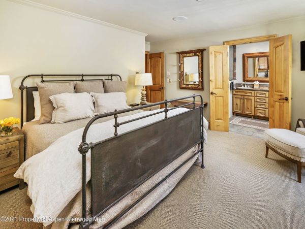 Aspen Home 987612