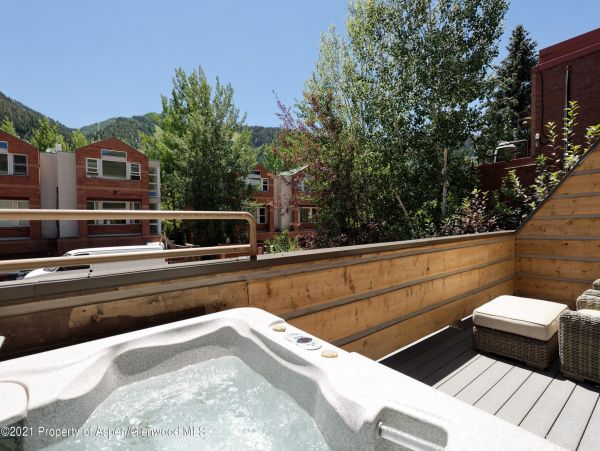 Aspen Home 987612