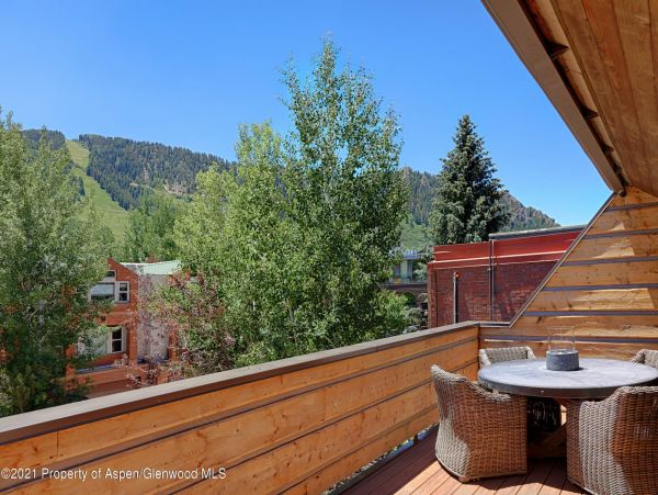 Aspen Home 987612