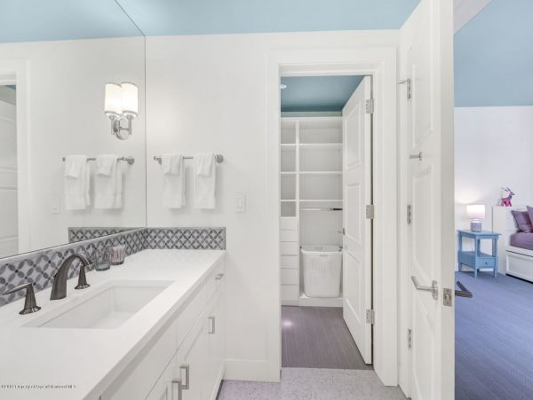 Aspen Home 987615