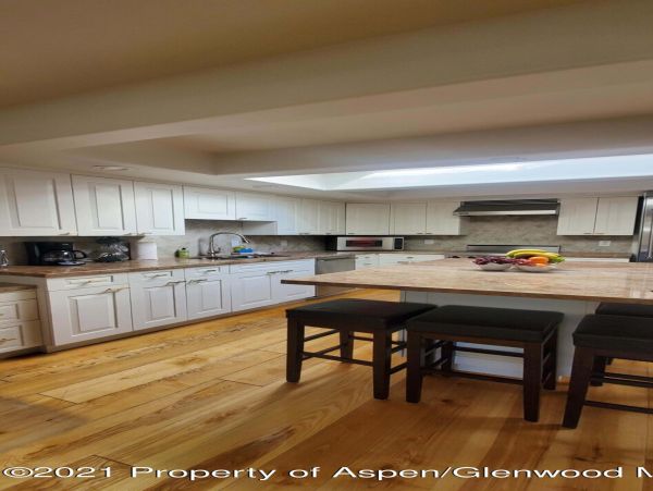 Aspen Home 987619